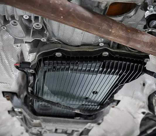 Transmission leak repaired at the Mussafah workshop