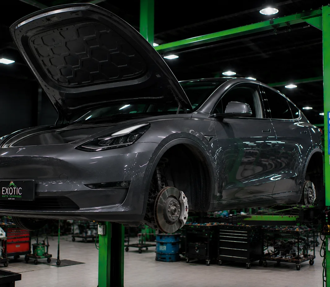 Tesla on the ramp during suspension inspection in Abu Dhabi